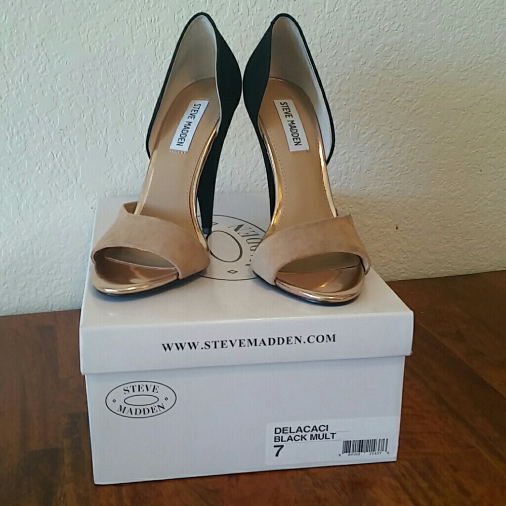 Steve Madden Delacaci heels